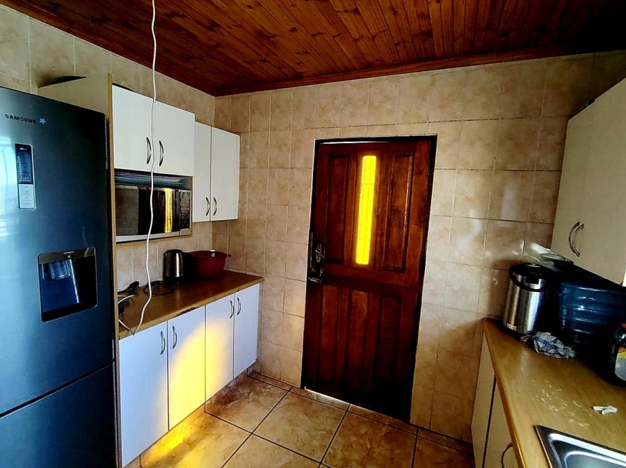 4 Bedroom Property for Sale in Mdantsane Nu 17 Eastern Cape